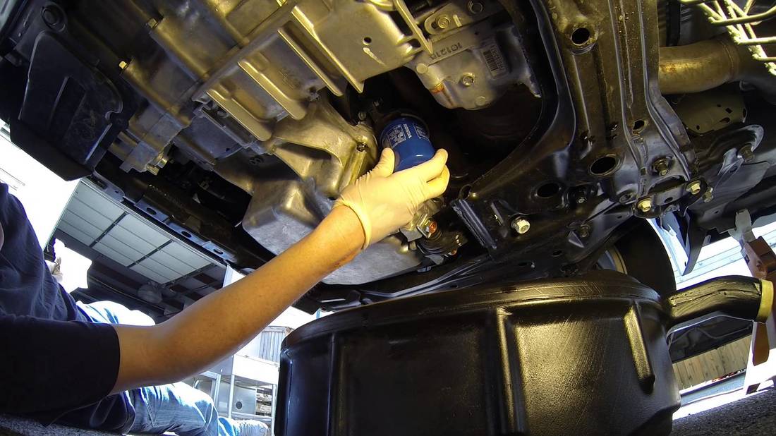 Three oil change services that scammed customers